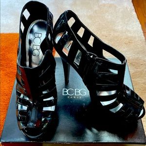 BCBG Paris Smooth Patent Lyric
